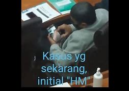 Anggota Dpr Fraksi Pdip Mantan Penyanyi Inisial Hm